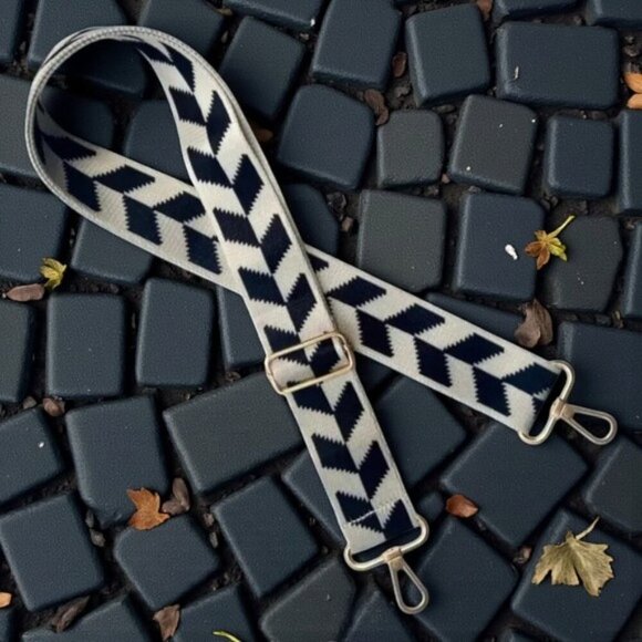 ποΈBlack & Beige Adjustable Geometric Print Purse Strap | Crossbody Replacement - Picture 10 of 10